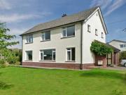 4 Bedrooms Detached house for sale in Park Road,...