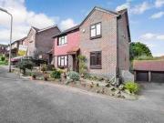 4 Bedrooms Detached house for sale in Peal Close, Hoo,...