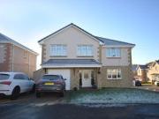 4 Bedrooms Detached house for sale in Perrays Court,...