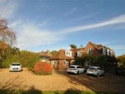4 Bedrooms Detached house for sale in Pottersheath Road,...
