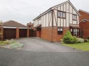 4 Bedrooms Detached house for sale in Sandringham Park...