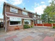 4 Bedrooms Detached house for sale in Sawdon Avenue,...