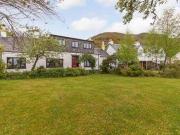 4 Bedrooms Detached house for sale in Shillinghill,...