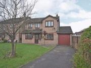 4 Bedrooms Detached house for sale in Spacious Family...