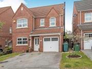 4 Bedrooms Detached house for sale in Springfield...