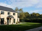 4 Bedrooms Detached house for sale in Stags House, Main...