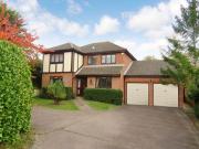 4 Bedrooms Detached house for sale in Station Road,...