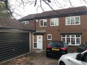 4 Bedrooms Detached house for sale in Stevenstone Close,...