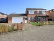 4 Bedrooms Detached house for sale in Tayfield Close,...