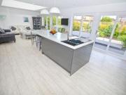 4 Bedrooms Detached house for sale in The Feus,...