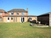 4 Bedrooms Detached house for sale in Thornton Road,...