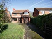 4 Bedrooms Detached house for sale in Tower Drive, Neath...