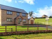 4 Bedrooms Detached house for sale in Tresseck Mill...