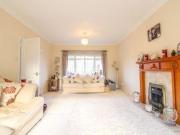 4 Bedrooms Detached house for sale in Westerdale Drive,...