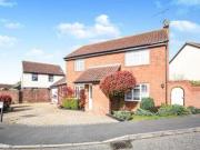 4 Bedrooms Detached house for sale in Wilkinsons Mead,...