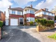 4 Bedrooms Detached house for sale in Winscombe Way,...