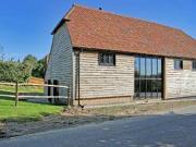4 Bedrooms Detached house for sale in Yew Tree Road,...