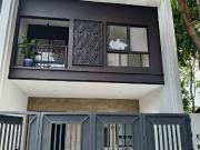 4 Bedrooms Duplex Townhouse for Sale in Pilar Village...