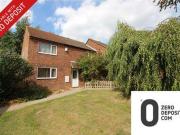 4 Bedrooms End terrace house for rent in Bishops Way,...