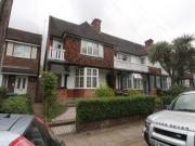 4 Bedrooms End terrace house for rent in South Hill...