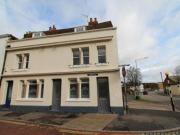4 Bedrooms End terrace house for rent in West Street,...