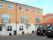 4 Bedrooms End terrace house for sale in Bampton Drive,...