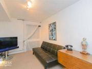 4 Bedrooms End terrace house for sale in Calton Walk,...