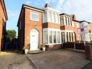 4 Bedrooms End terrace house for sale in Elm Avenue,...