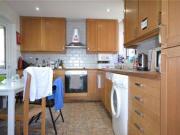 4 Bedrooms Flat for rent in Abingdon Close, Camden...