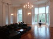 4 Bedrooms Flat for rent in Clairmont Gardens, Glasgow G3