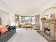 4 Bedrooms Flat for rent in Gonville House, Manor... 4 Bedrooms Flat for rent in Gonville House, Manor...