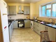 4 Bedrooms Flat for rent in Jubilee Street,... 4 Bedrooms Flat for rent in Jubilee Street,...