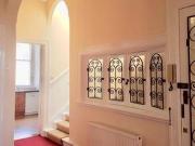 4 Bedrooms Flat for rent in Magdala Crescent, Edinburgh EH12