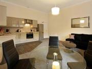 4 Bedrooms Flat for rent in Park Road, West End, Glasgow G4