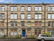 4 Bedrooms Flat for rent in Valleyfield Street,...