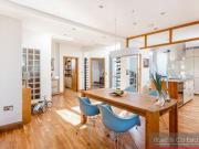 4 Bedrooms Flat for sale in Canfield Gardens, South...