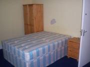 4 Bedrooms for rent in Grove Road, Hounslow TW3