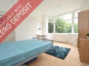 4 Bedrooms for rent in Lees Hall Crescent, Fallowfield,...