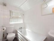 4 Bedrooms for rent in Littlehay Road, Oxford, Oxford OX4