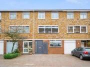 4 Bedrooms for rent in Meadowbank, Primrose Hill NW3