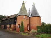 4 Bedrooms for rent in Nizels Lane, Hildenborough,...