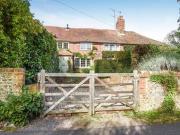 4 Bedrooms for sale in Chestnut Walk, Tangmere PO20