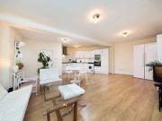 4 Bedrooms for sale in Church Street, Croydon CR0