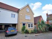 4 Bedrooms for sale in Wilkes Way, Flitch Green, Dunmow CM6