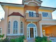 4 Bedrooms House for Sale in Alabang Versailles Village...