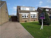 4 Bedrooms Link detached house for sale in East Meade,...