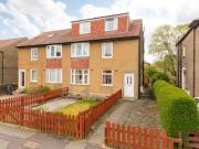 4 Bedrooms Maisonette for sale in 45 Colinton Mains...