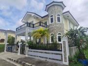 4 Bedrooms Mediterrenean House and lot in Grand Forbes,...