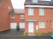 4 Bedrooms Semi detached house for rent in Anglian Way,...