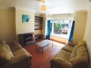 4 Bedrooms Semi detached house for rent in Becketts Park...